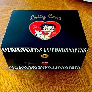 Vintage Betty Boop Jewelry Box